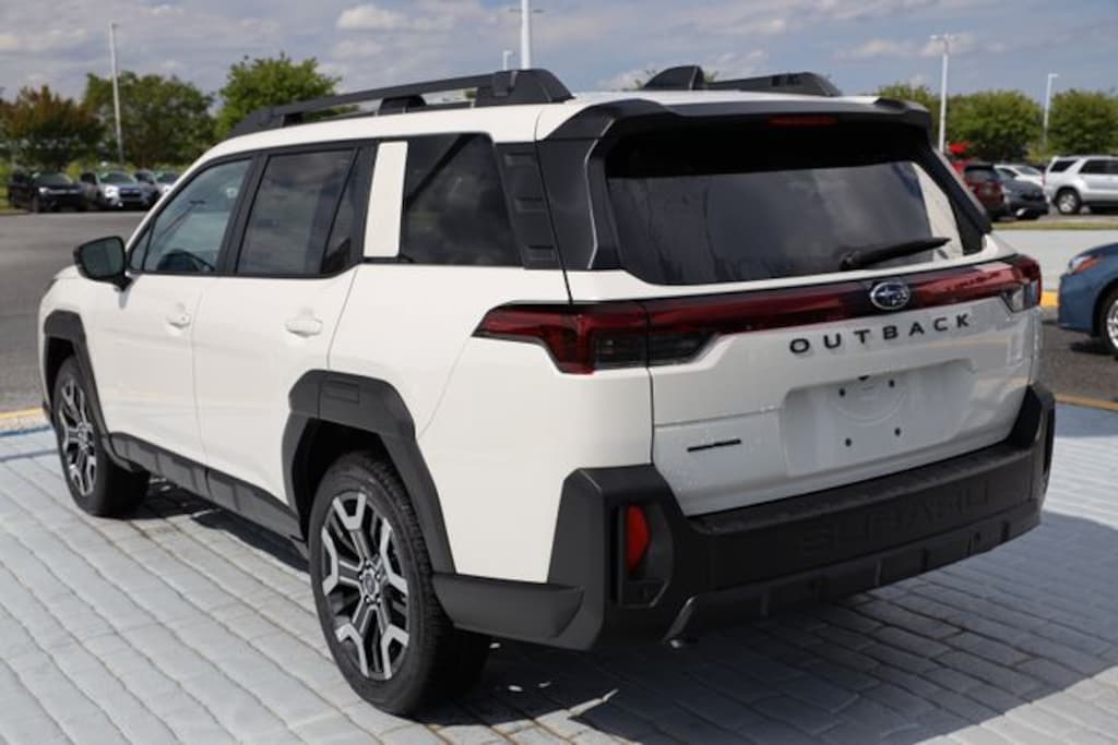 New 2026 Subaru Outback Touring XT SUV