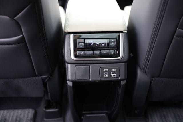 2026 Subaru Ascent Limited - Photo 64