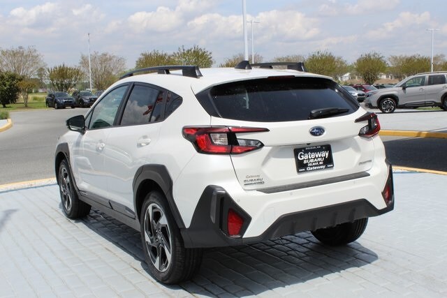 2025 Subaru Crosstrek Limited photo 3
