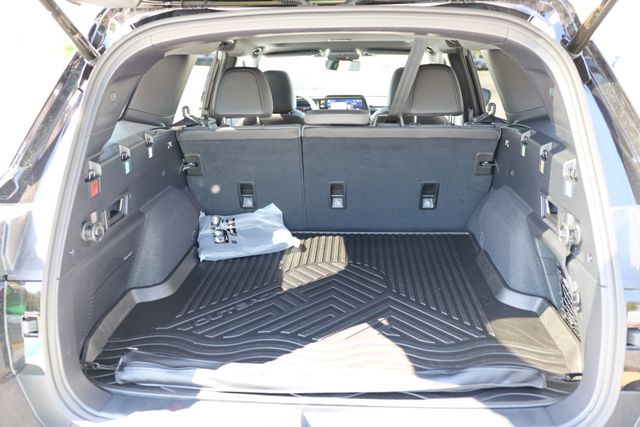 2026 Subaru Outback Limited - Photo 11