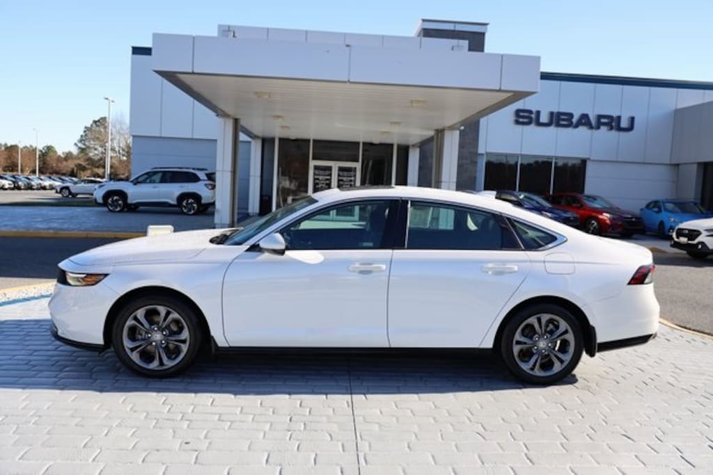 Used 2023 Honda Accord EX Sedan