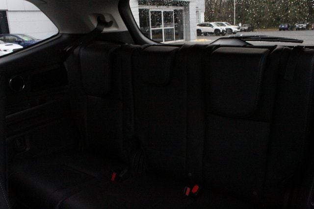 2026 Subaru Ascent Limited - Photo 9