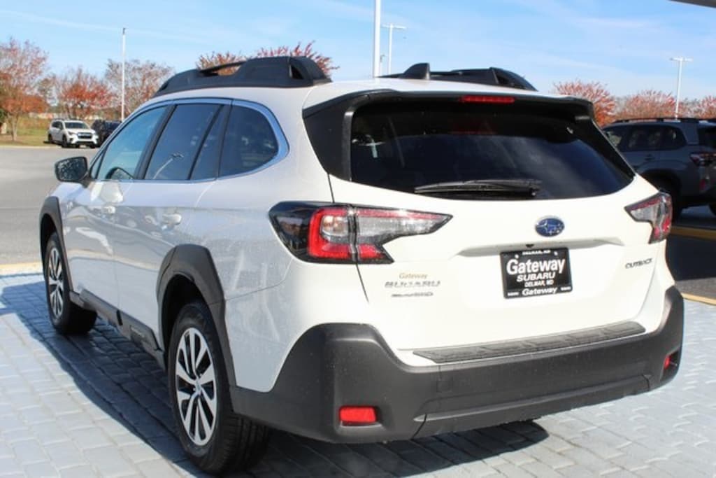 New 2025 Subaru Outback Premium SUV