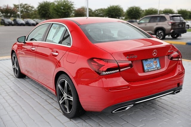 2019 Mercedes Benz A 220 4MATIC photo 3