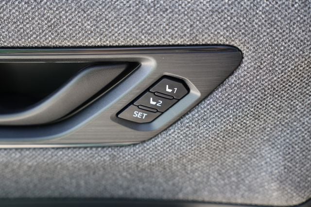 2026 Subaru Outback Limited - Photo 19