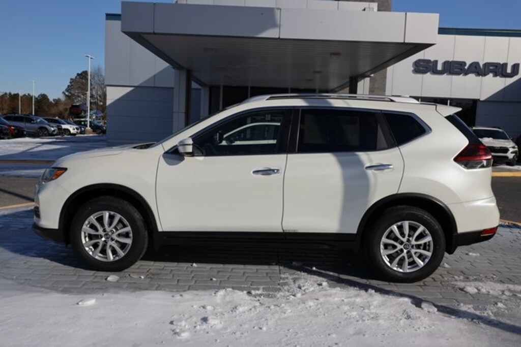 Used 2018 Nissan Rogue SV SUV