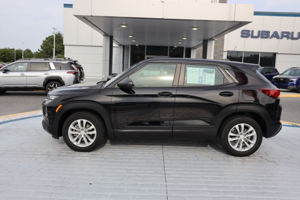 Used 2023 Chevrolet Trailblazer LS SUV