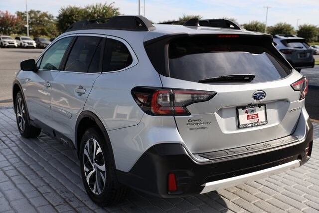 2021 Subaru Outback Limited photo 2