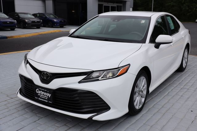 2018 Toyota Camry 2.5 Auto LE's photo