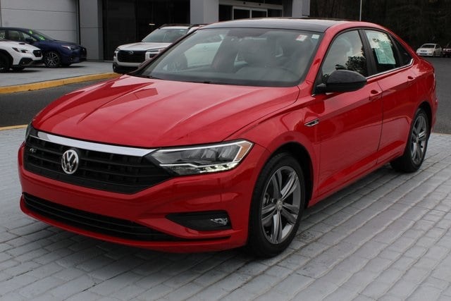 2021 Volkswagen Jetta R-Line's photo