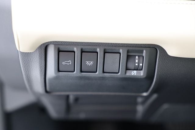 2026 Subaru Ascent Limited - Photo 23