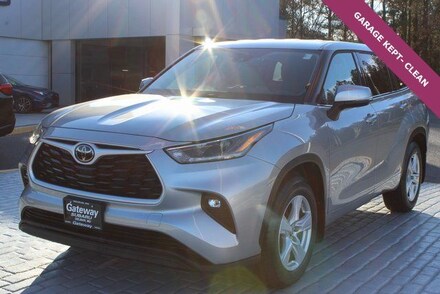 Featured Used 2021 Toyota Highlander LE SUV for Sale near Salisbury, MD