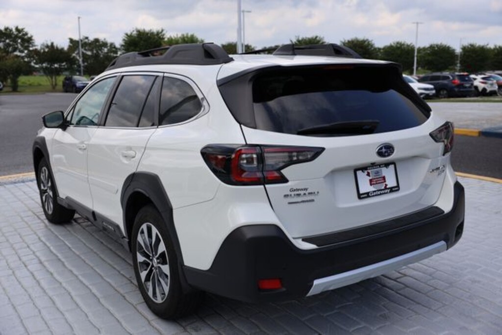 Used 2024 Subaru Outback Limited XT SUV