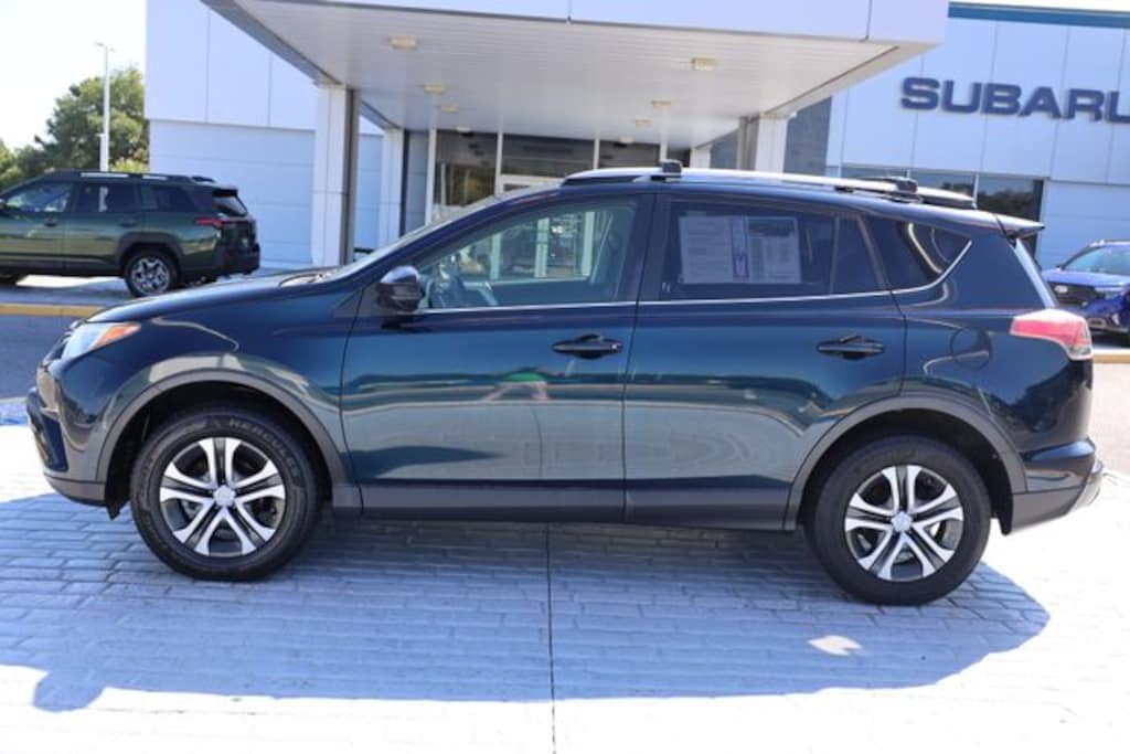 Used 2017 Toyota RAV4 LE SUV