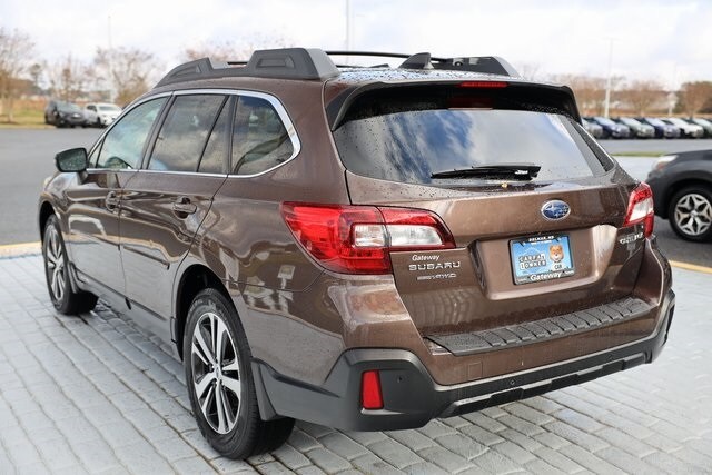 2019 Subaru Outback 2.5i Limited photo 3