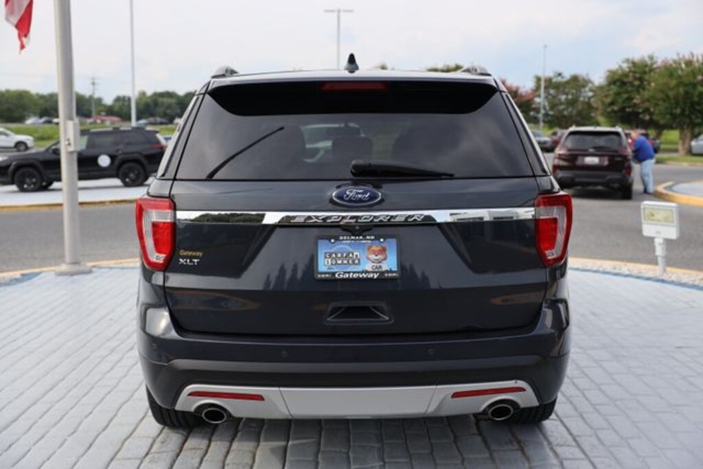 Used 2017 Ford Explorer XLT SUV