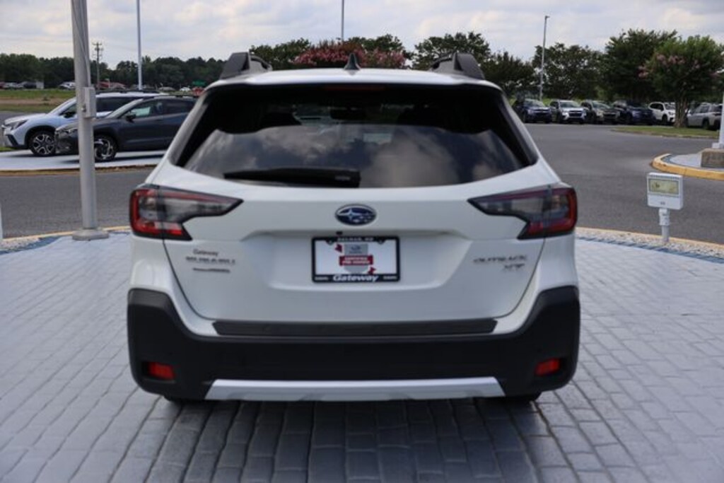 Used 2024 Subaru Outback Limited XT SUV