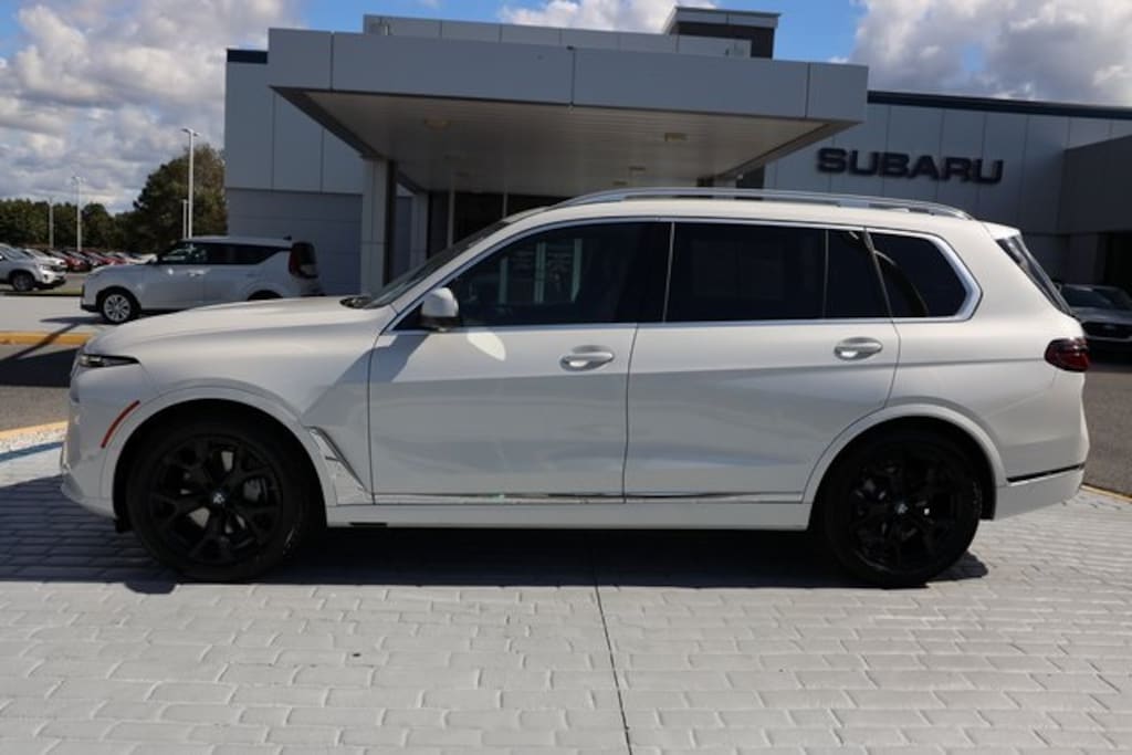 Used 2024 BMW X7 xDrive40i SUV
