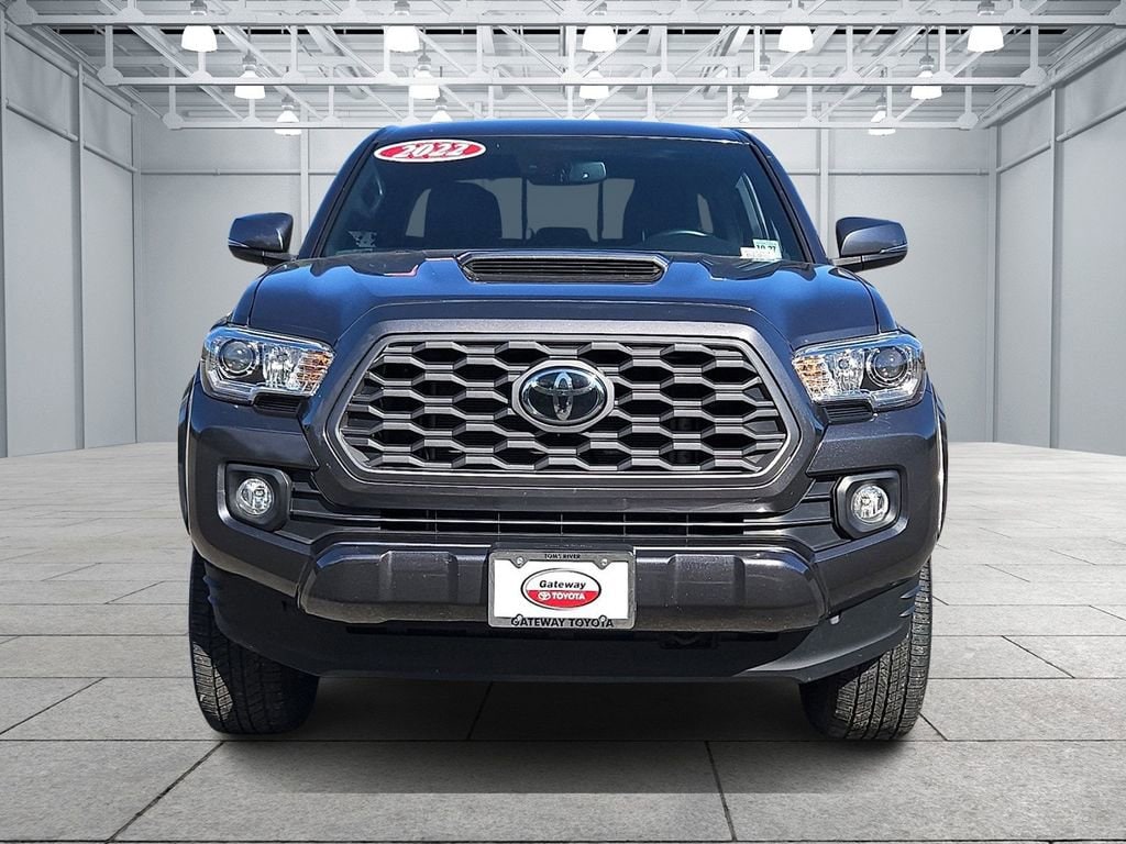 Certified 2022 Toyota Tacoma SR V6 Truck Double Cab