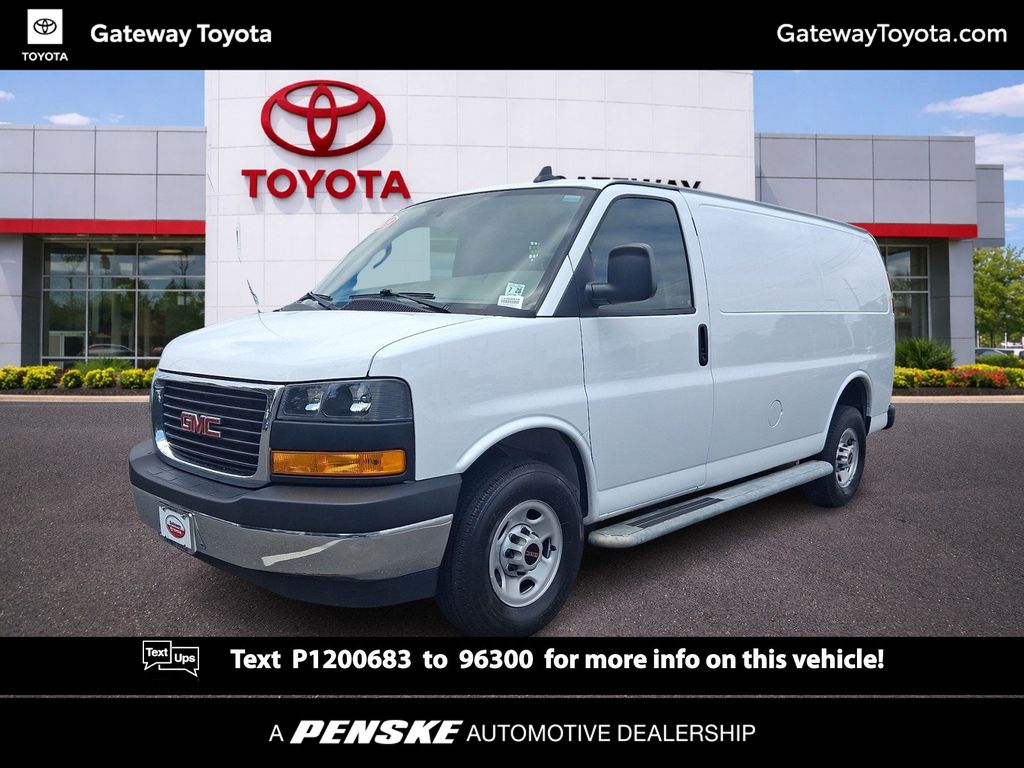2023 GMC Savana Cargo Van
