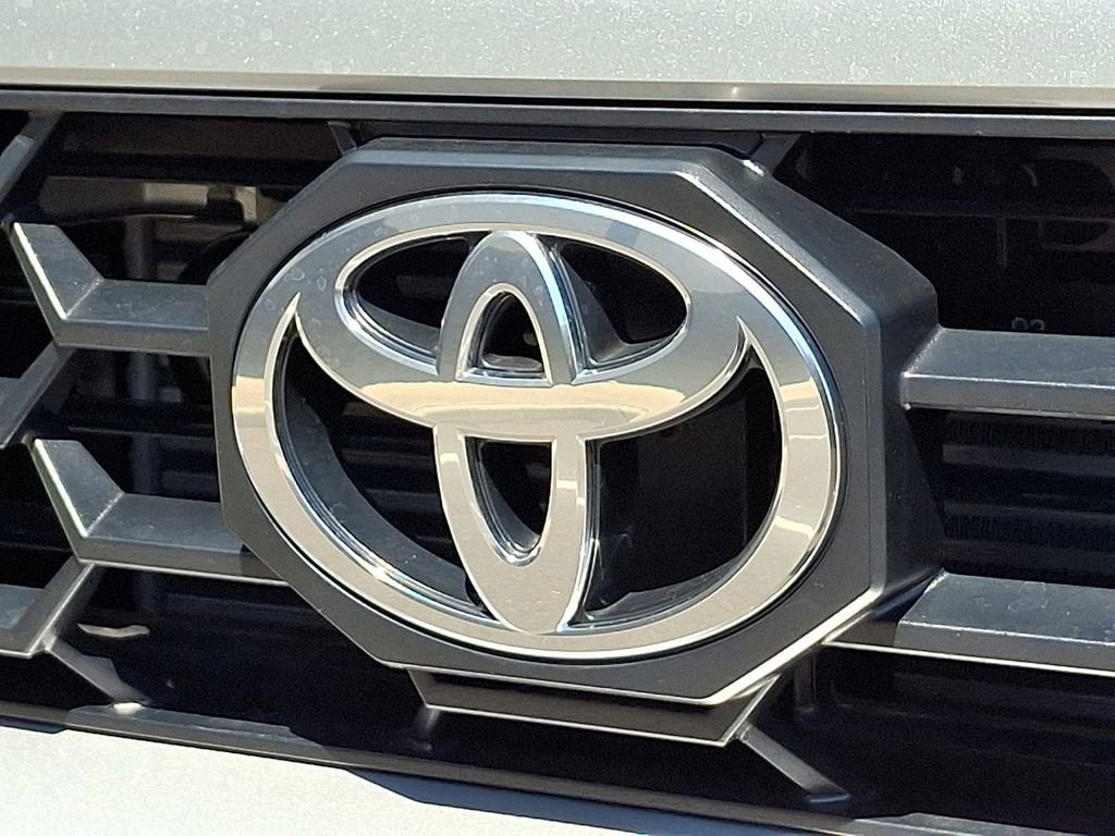 2026 Toyota 4Runner TRD Off-Road - Photo 15