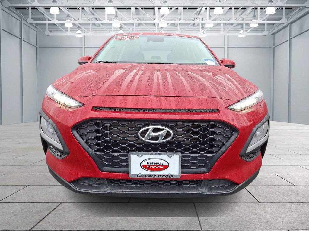2020 Hyundai Kona SE photo 2