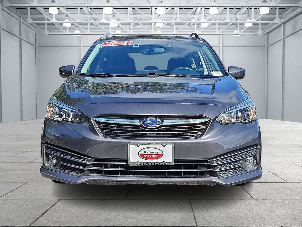 2023 Subaru Impreza Premium photo 2