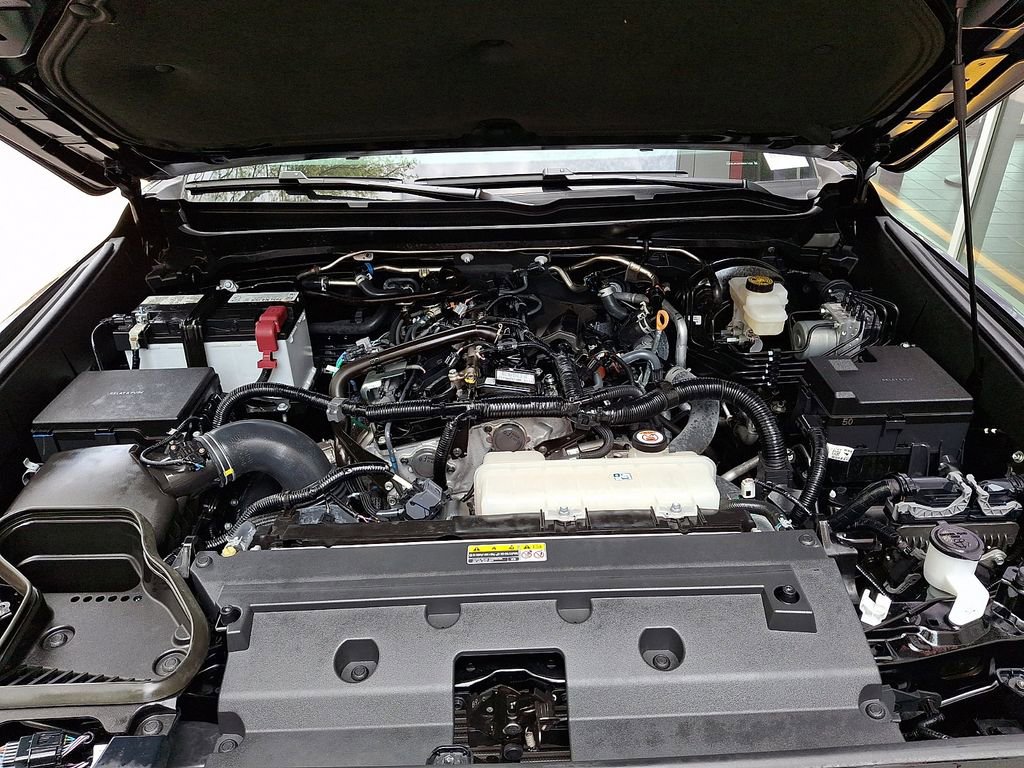 2024 Toyota Tacoma Limited - Photo 28
