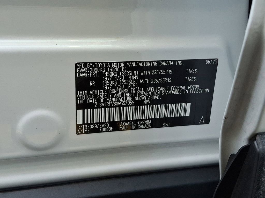 2025 Toyota RAV4 XLE Premium - Photo 27