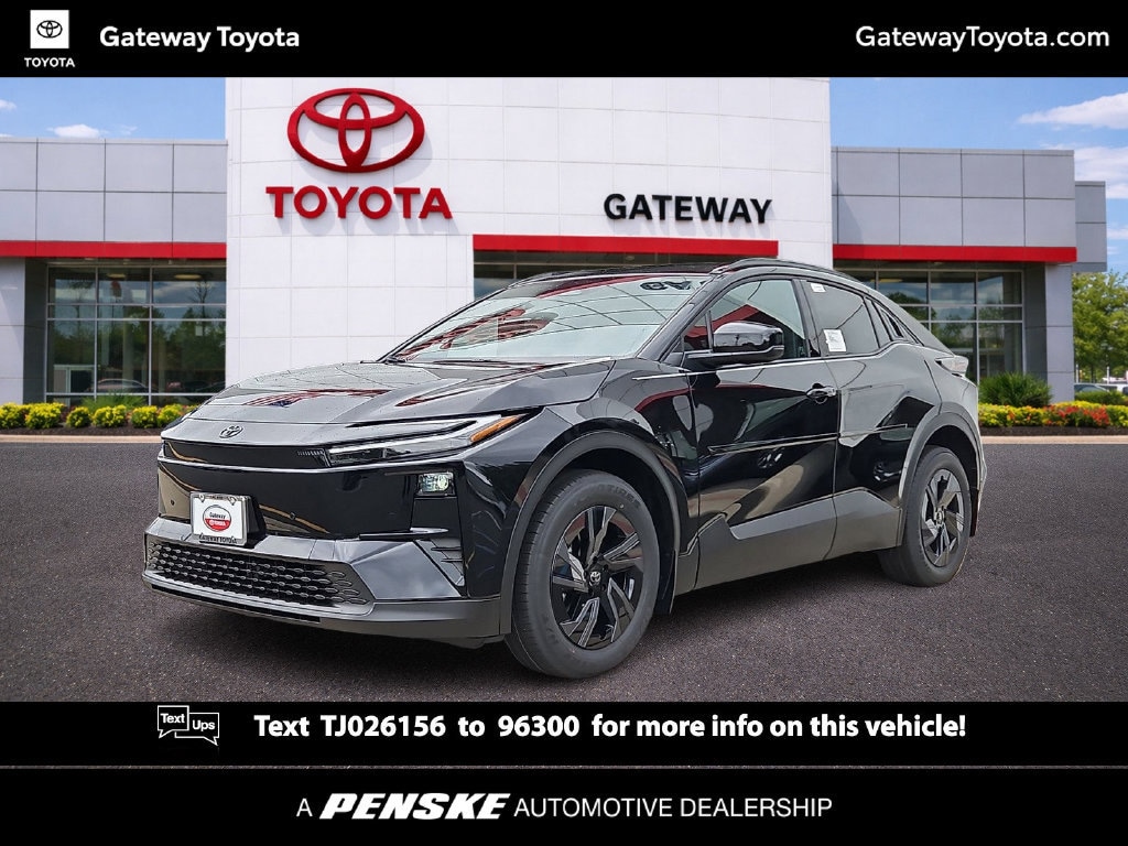 New 2026 Toyota C-HR SE SUV