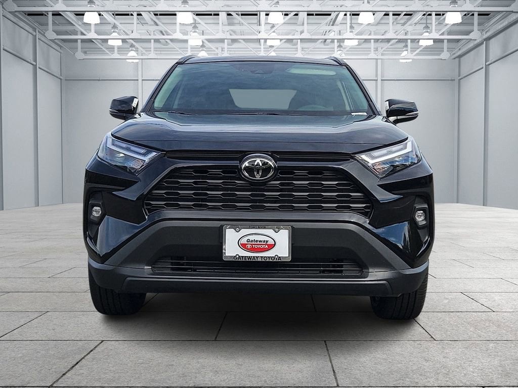 New 2025 Toyota RAV4 XLE Premium XLE PREM AWD SUV