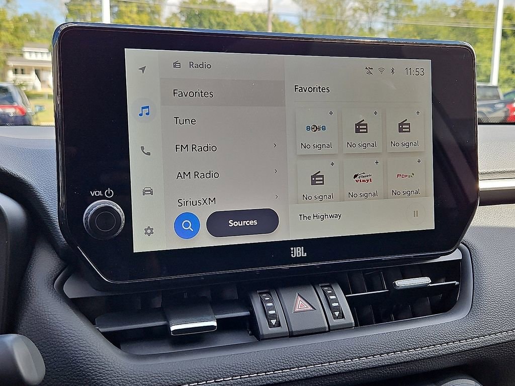 2025 Toyota RAV4 XLE Premium - Photo 15