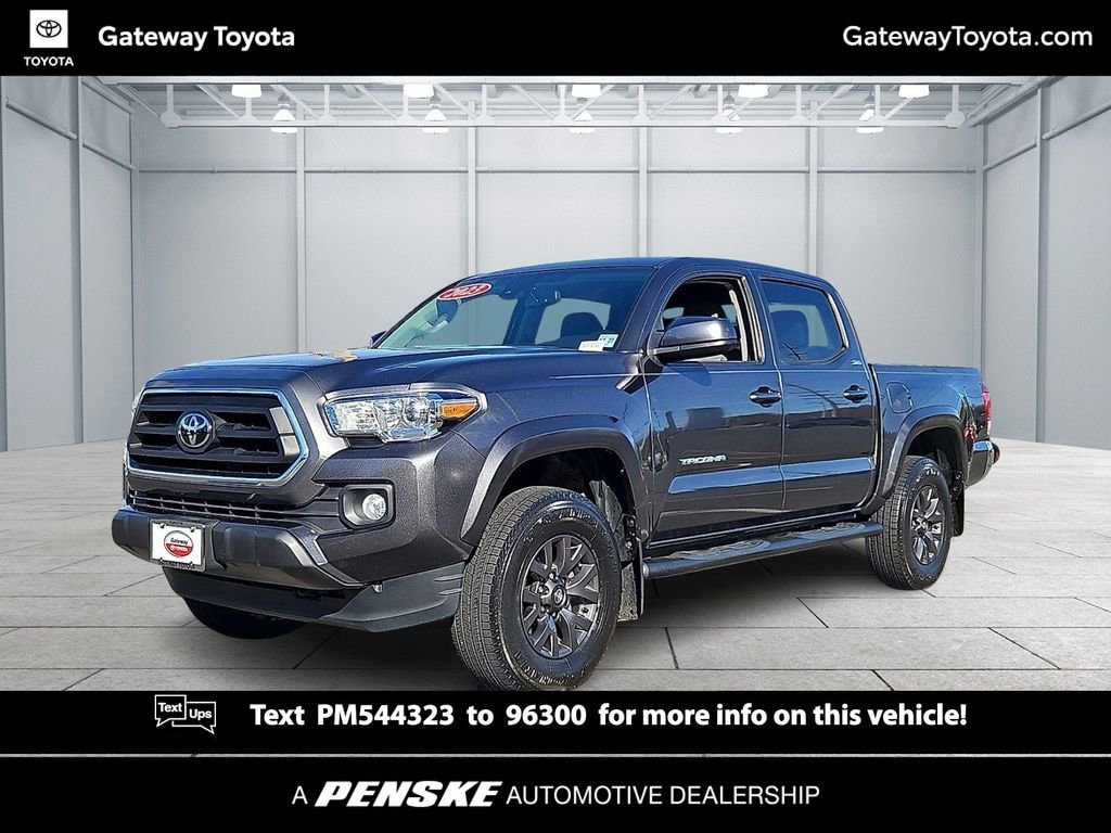 2023 Toyota Tacoma SR5's photo