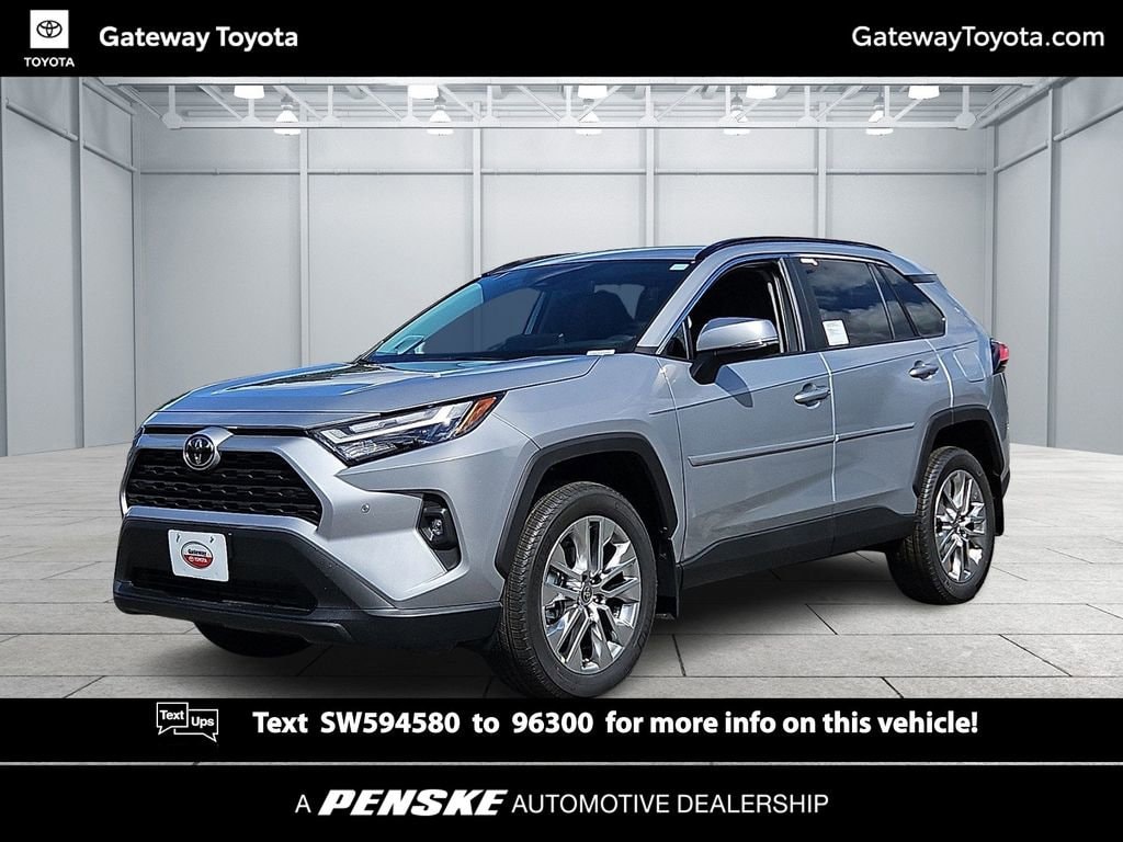 2025 Toyota RAV4 XLE Premium's photo