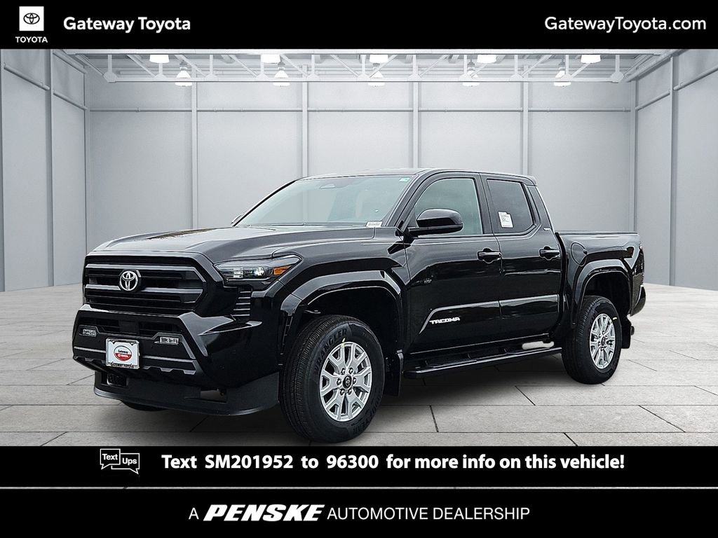 2025 Toyota Tacoma SR5's photo