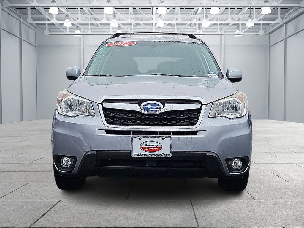 2015 Subaru Forester 2.5i Limited photo 2