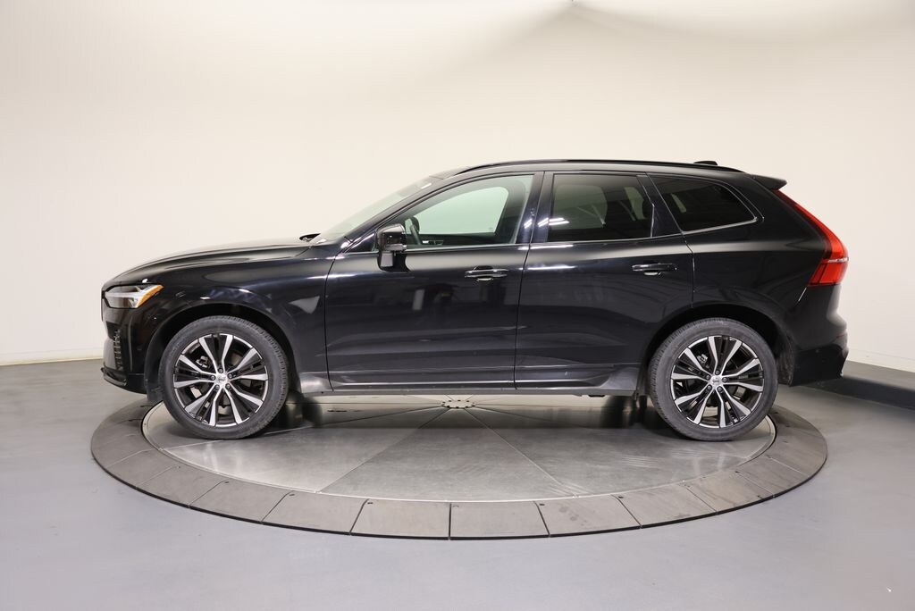 Used 2023 Volvo XC60 B5 AWD Plus Dark SUV