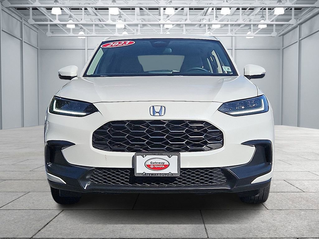 2023 Honda HR-V LX photo 2
