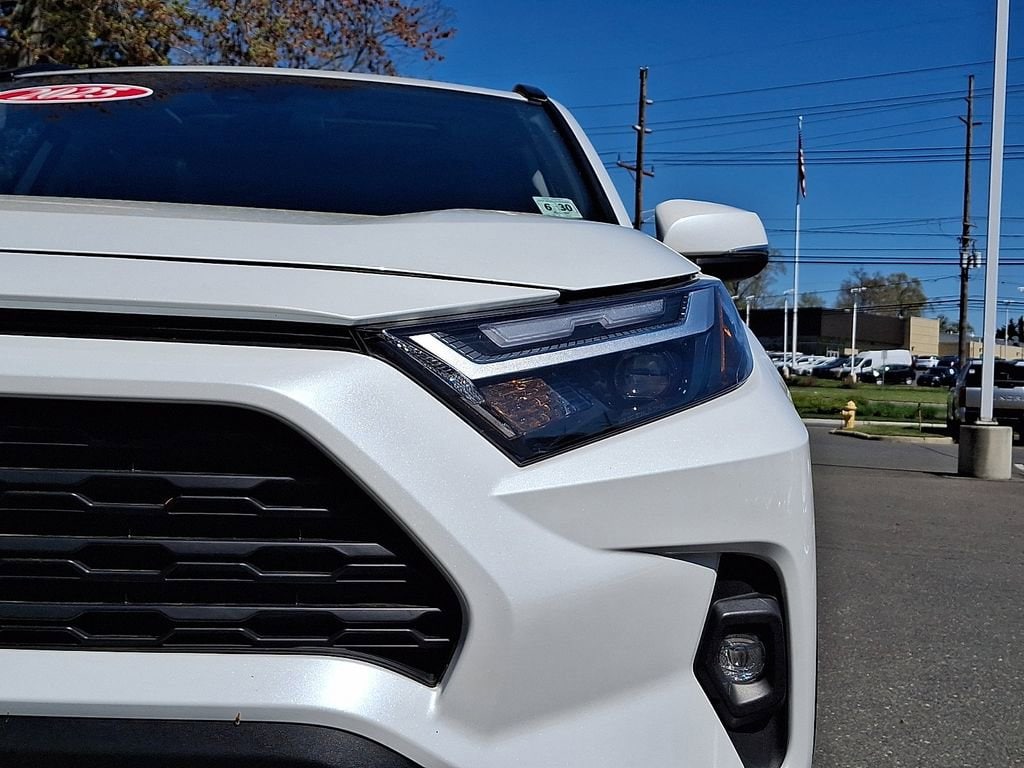 2025 Toyota RAV4 XLE Premium - Photo 10