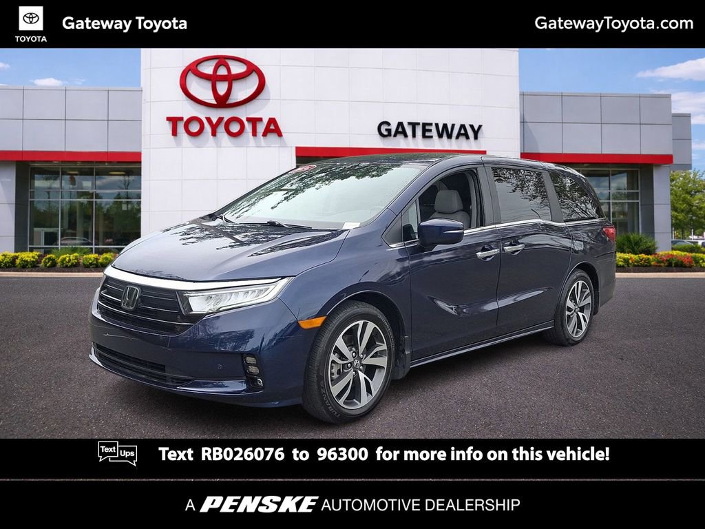2024 Honda Odyssey Touring's photo