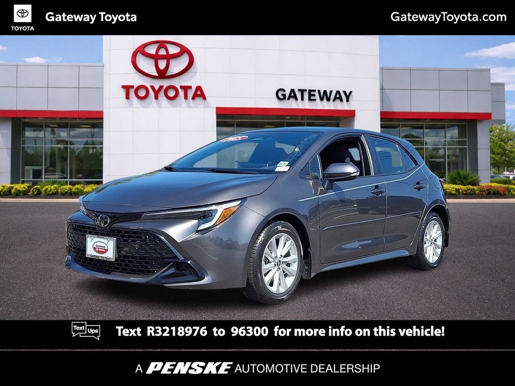 Certified 2024 Toyota Corolla Hatchback SE Hatchback