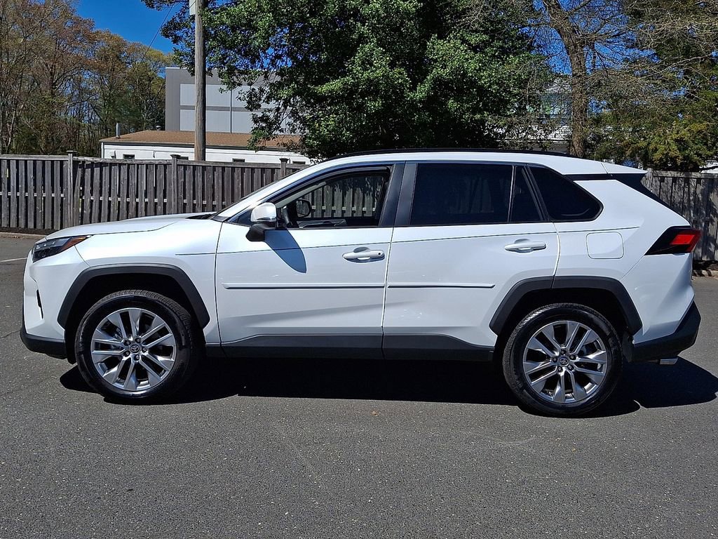 2025 Toyota RAV4 XLE Premium - Photo 8