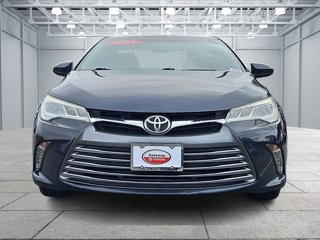 2015 Toyota Camry XSE V6 photo 2