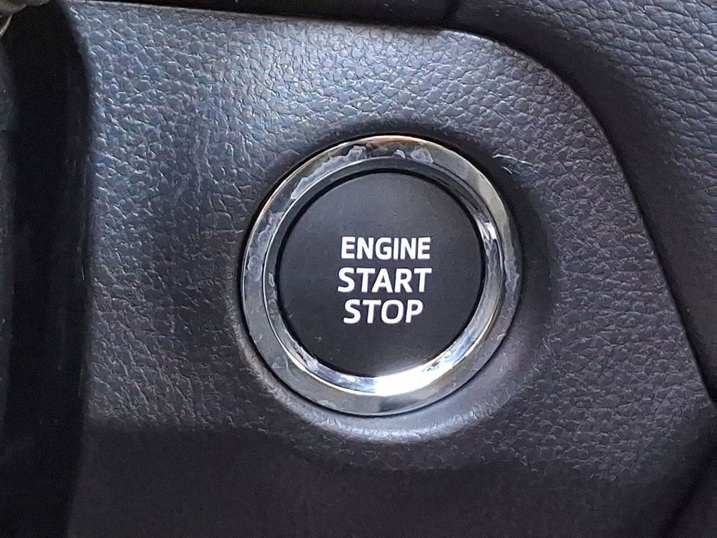 2025 Toyota RAV4 XLE Premium - Photo 24