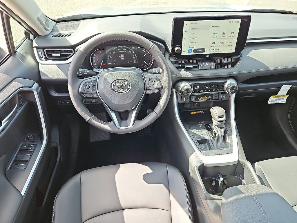 2025 Toyota RAV4 XLE Premium - Photo 8