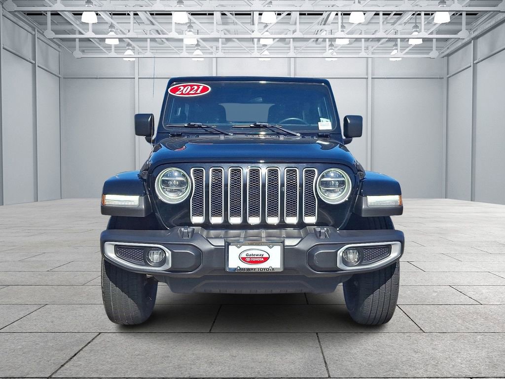 2021 Jeep Wrangler Unlimited Sahara photo 2
