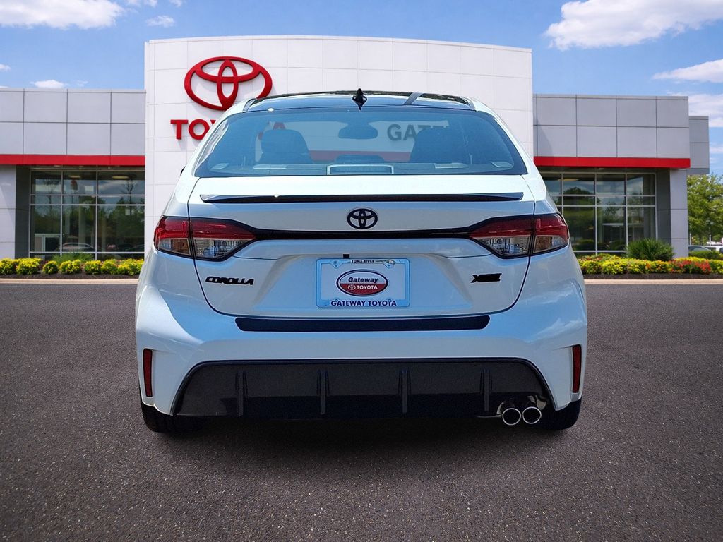 2025 Toyota Corolla XSE - Photo 6