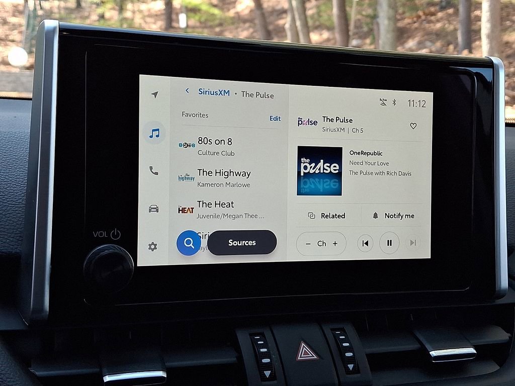 2025 Toyota RAV4 XLE Premium - Photo 17