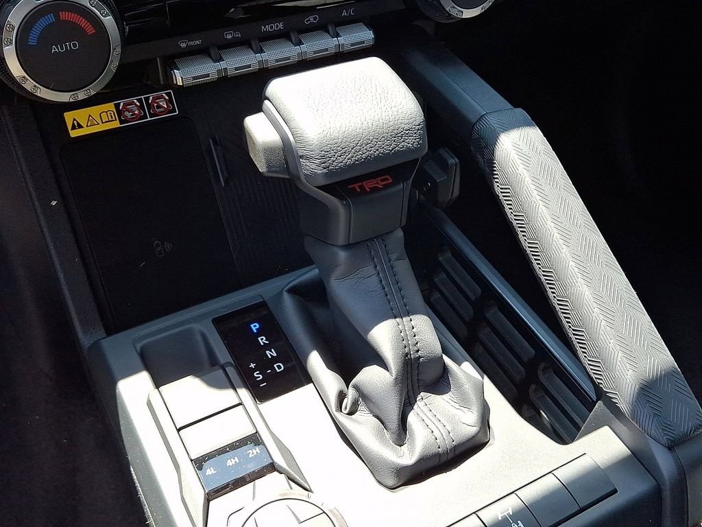2026 Toyota 4Runner TRD Off-Road - Photo 11