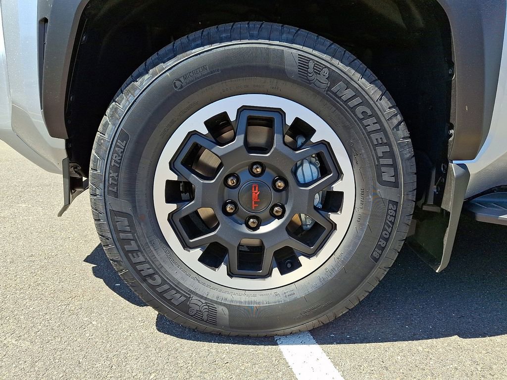 2026 Toyota 4Runner TRD Off-Road - Photo 7